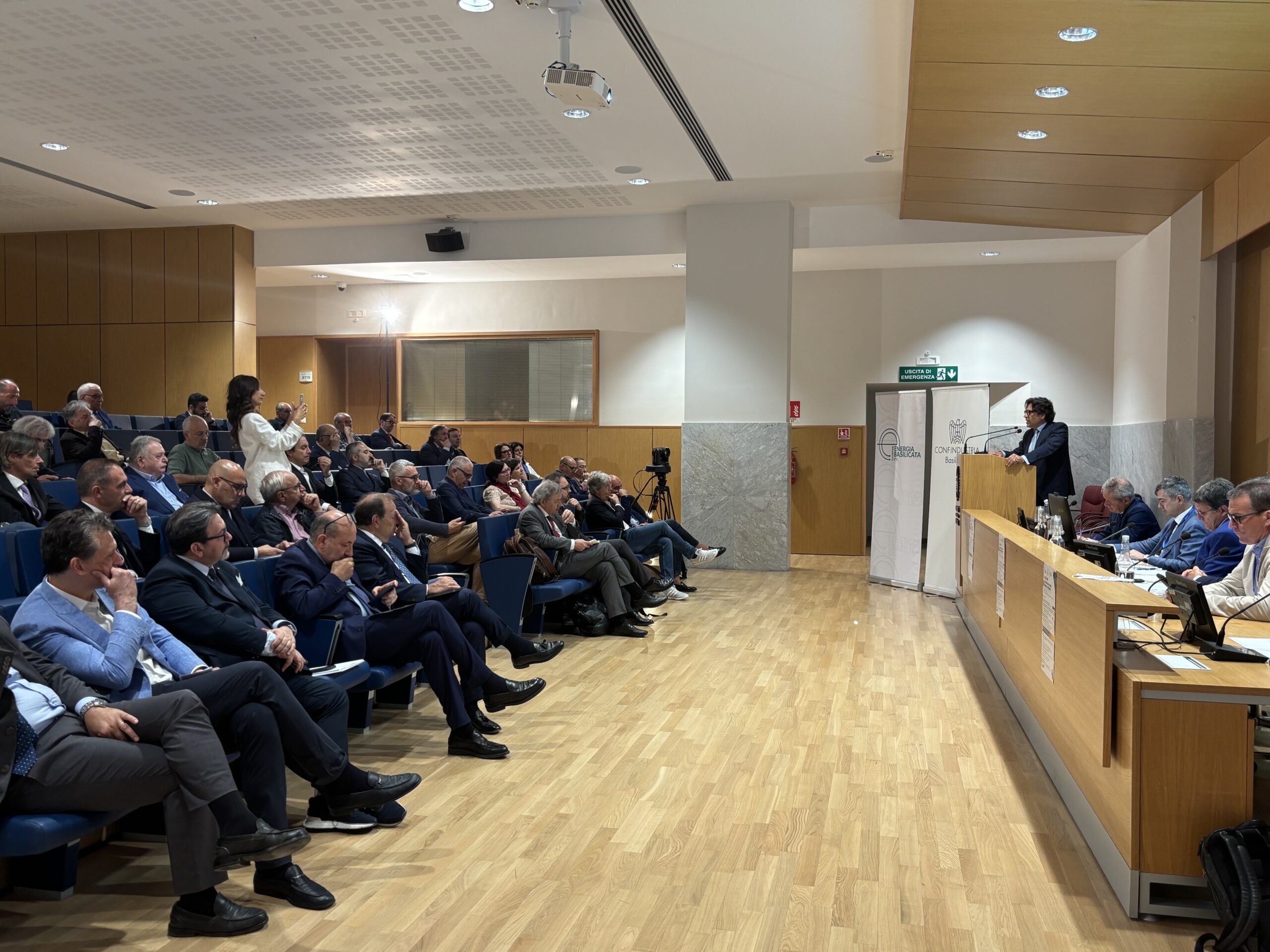 Rivedi l'intero convegno